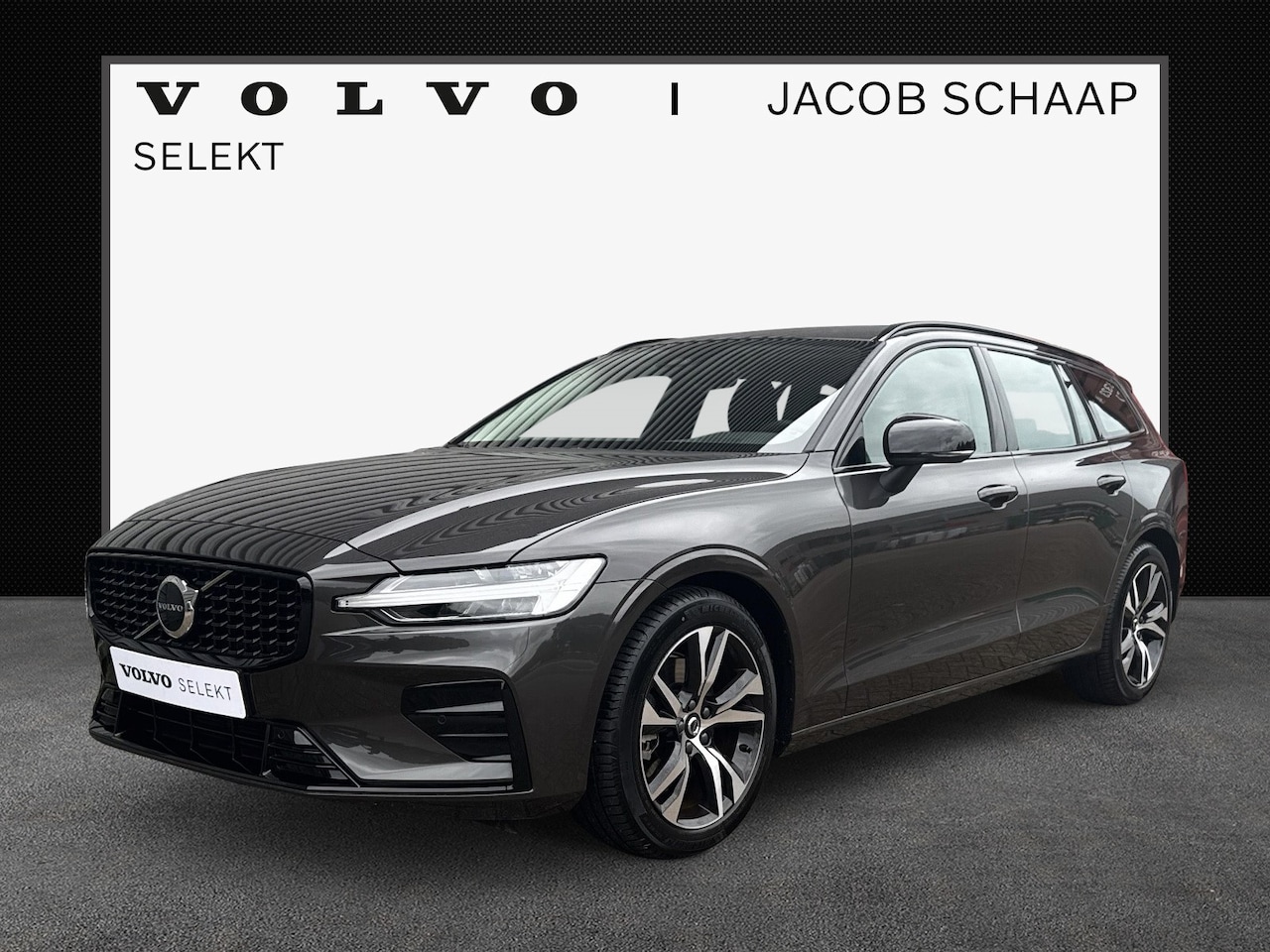 Volvo V60 - B4 Plus Dark / Trekhaak semi elektrisch / 1800 kg trekgewicht / Lederen bekleding / - AutoWereld.nl