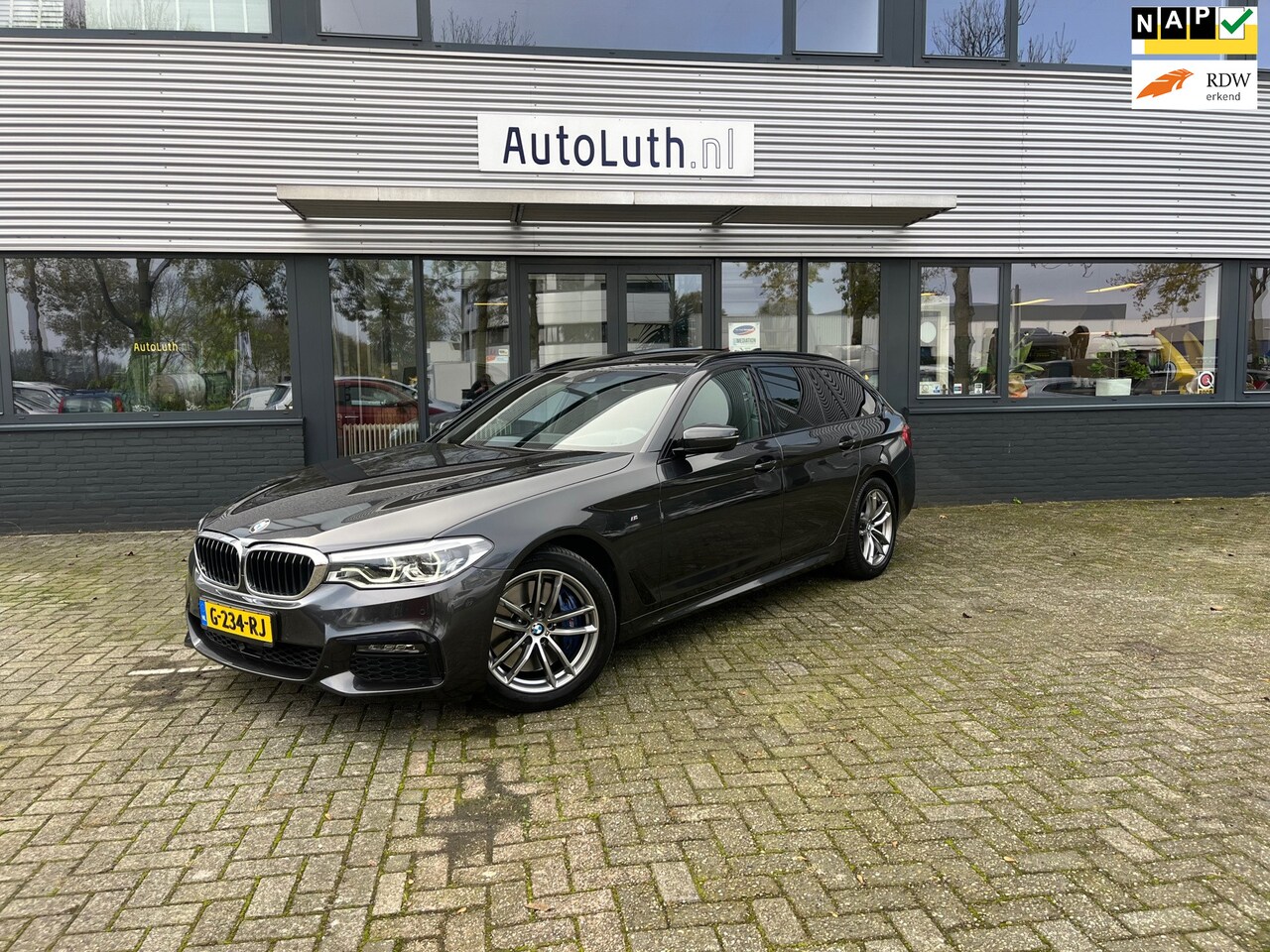 BMW 5-serie Touring - 540i xDrive/ M Sport /Pano/Adp - AutoWereld.nl