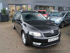 Skoda Octavia Combi - 1.0 TSI Grt Amb Bns