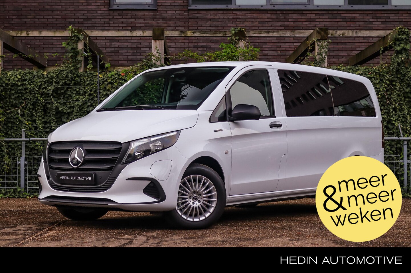 Mercedes-Benz eVito Tourer - 129 L2 Pro | Navigatie | Spiegelpakket | Interieur- en sfeerverlichting - AutoWereld.nl