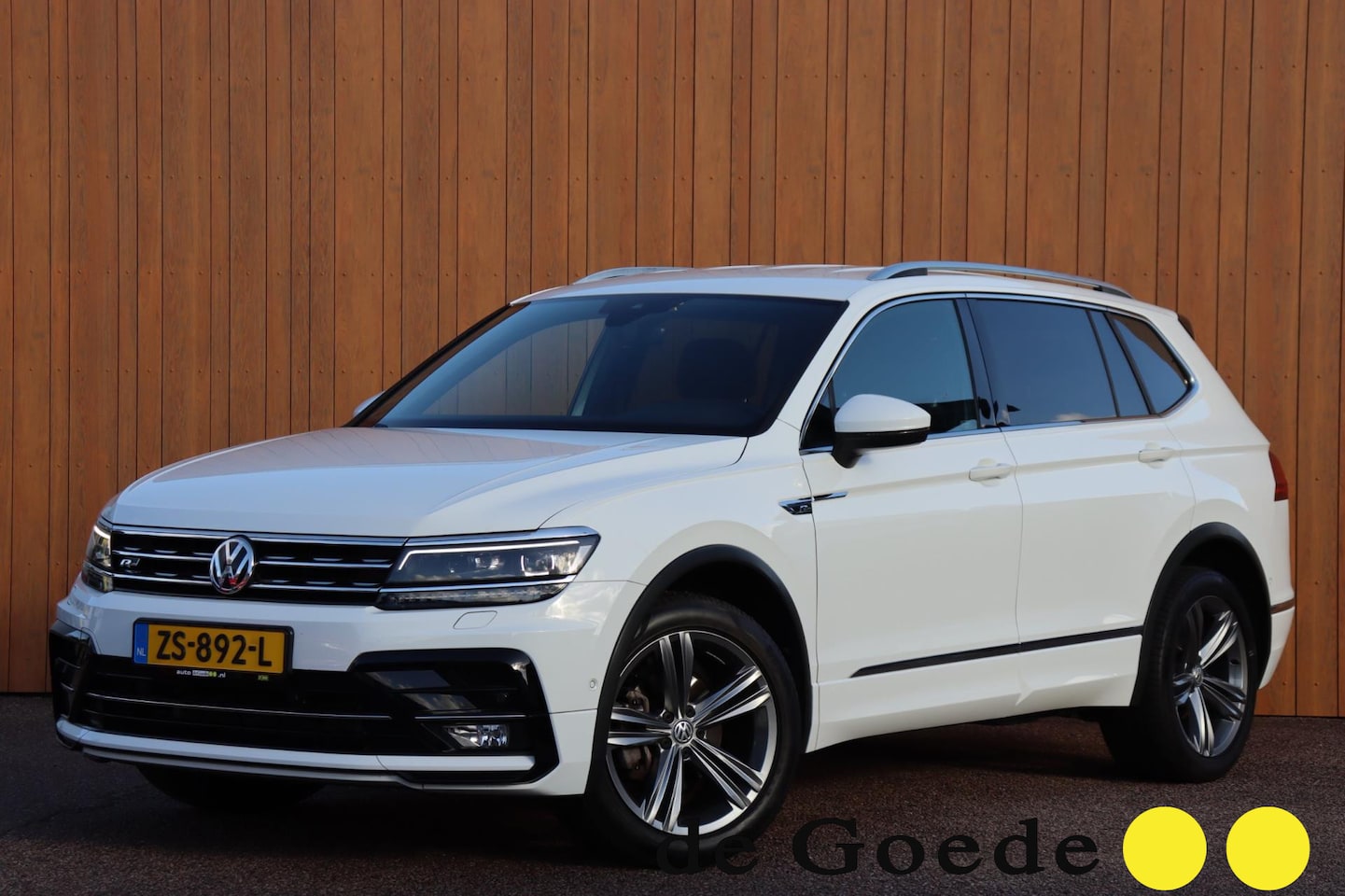 Volkswagen Tiguan Allspace - 1.5 TSI Highline Business R-Line org.NL-auto - AutoWereld.nl