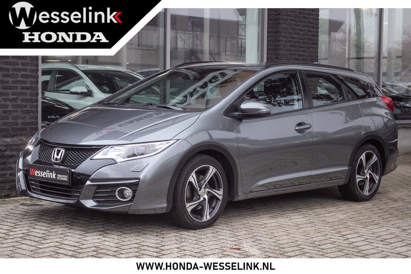 Honda Civic Tourer - 1.8 Elegance - All-in rijklrprs | Trekhaak | Cruise - AutoWereld.nl