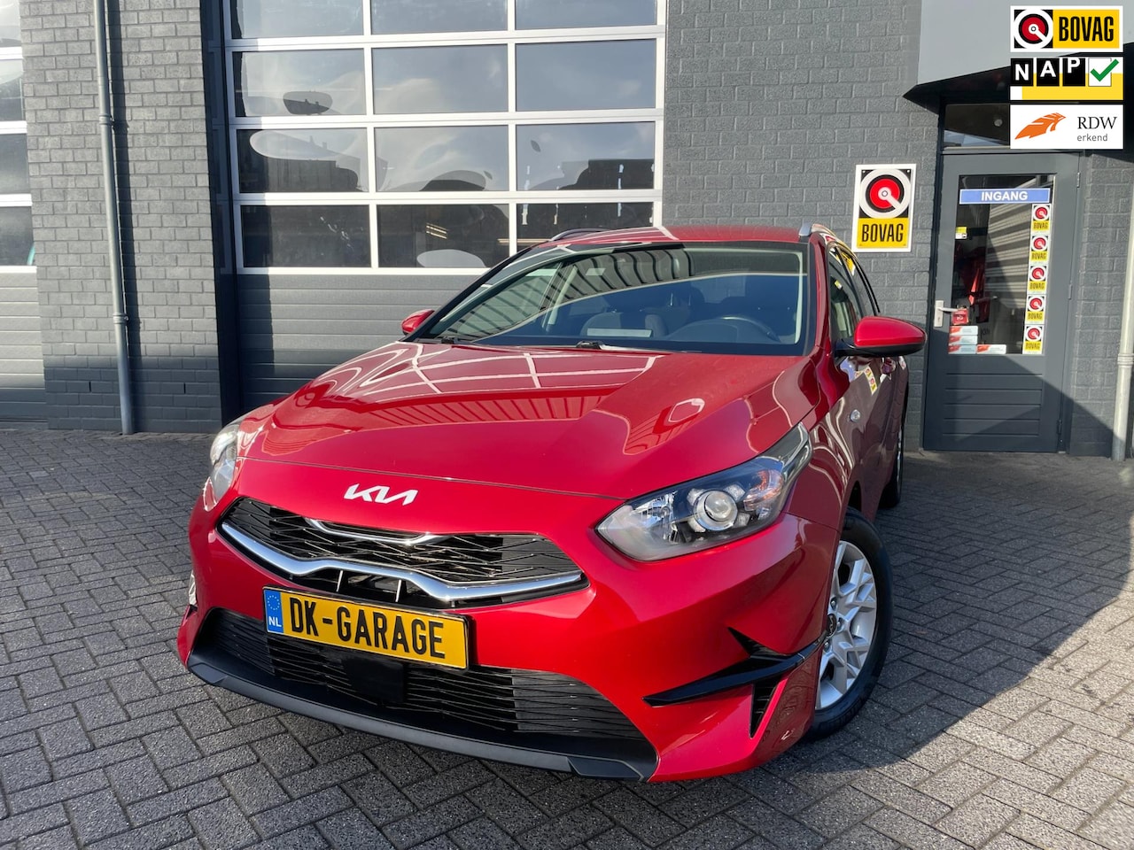 Kia Cee'd Sportswagon - Ceed 1.0 T-GDi DynamicLine NIEUWE TYPE, Apple carplay, Navi, Camera - AutoWereld.nl