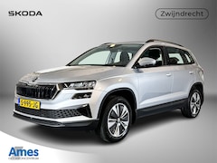 Skoda Karoq - 1.5 150pk TSI ACT Business Edition Plus / keyless entry & start / Navigatiesysteem / Acter