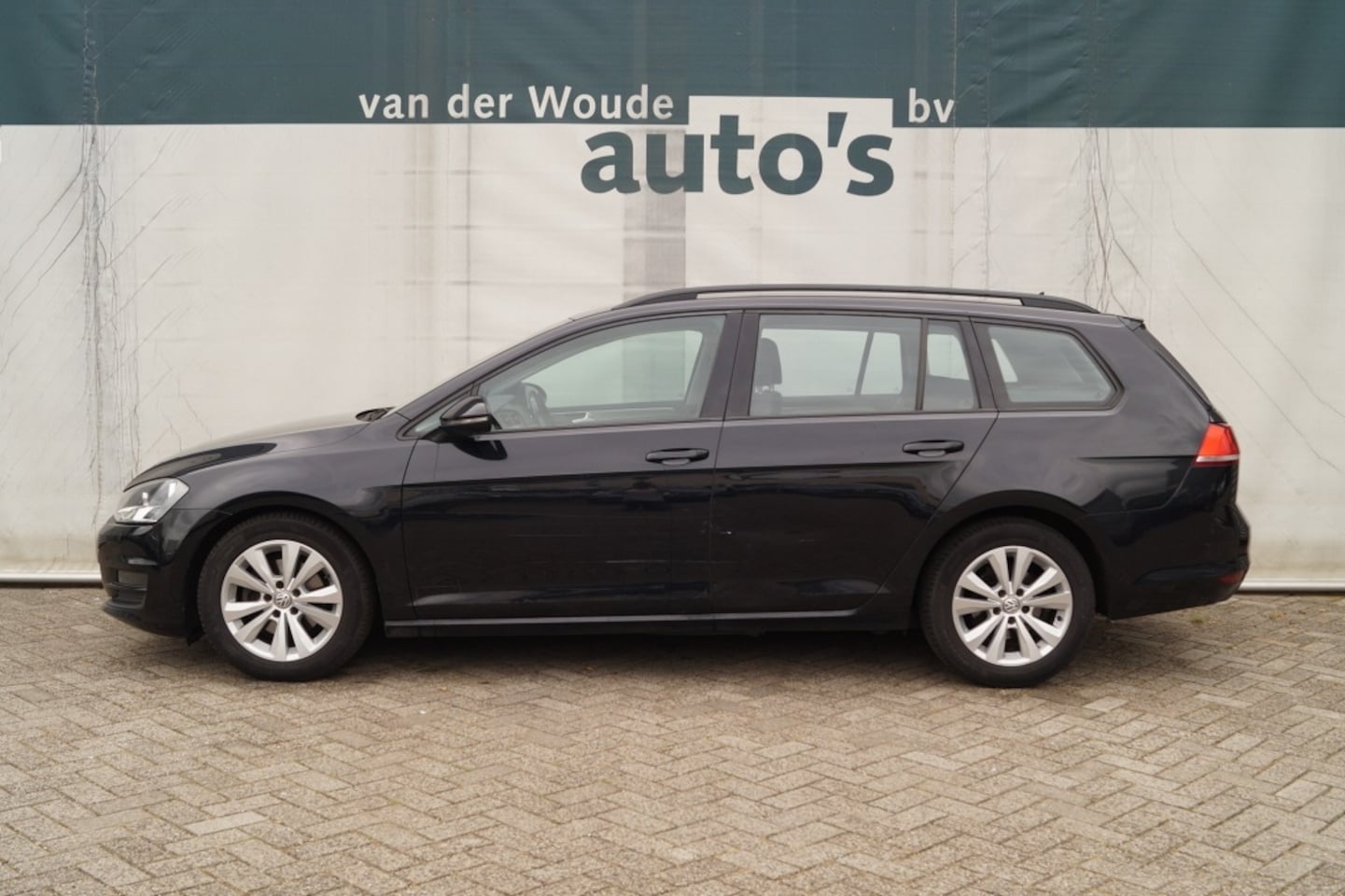 Volkswagen Golf Variant - 1.0 TSI 116pk Comfortline -NAVI-ECC- - AutoWereld.nl