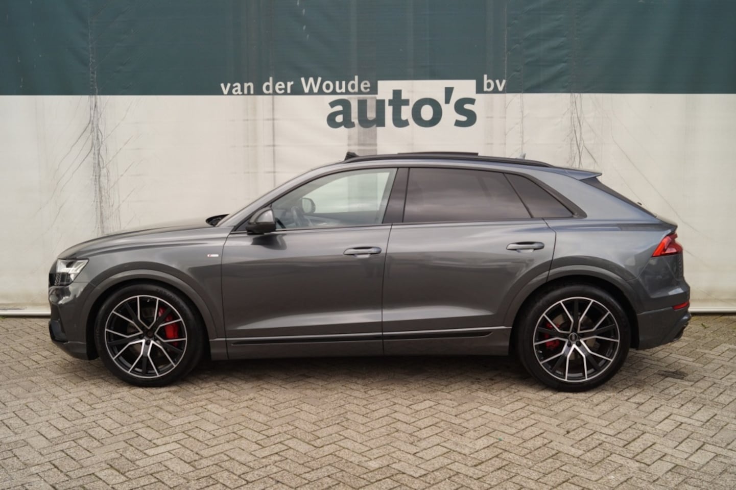 Audi Q8 - 50 TDI Quattro S-Line Pro Line -PANO-LED-CAM-B&O- - AutoWereld.nl