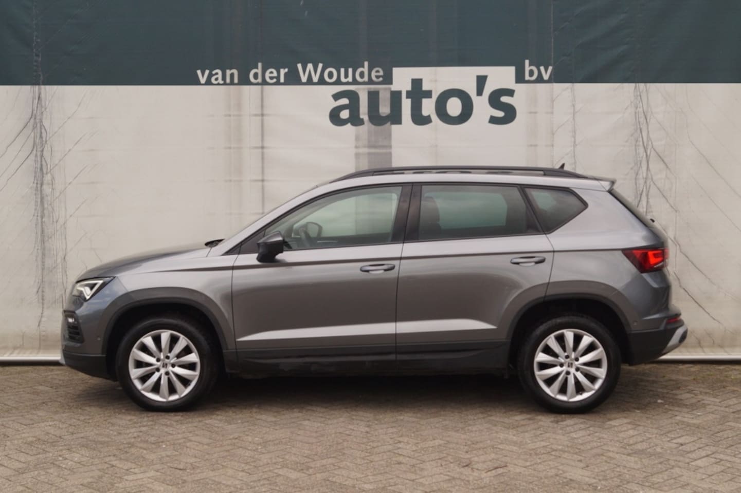 Seat Ateca - 1.0 TSI 110pk Style Business Intense -ECC-NAVI-LED-CAM-PDC- - AutoWereld.nl