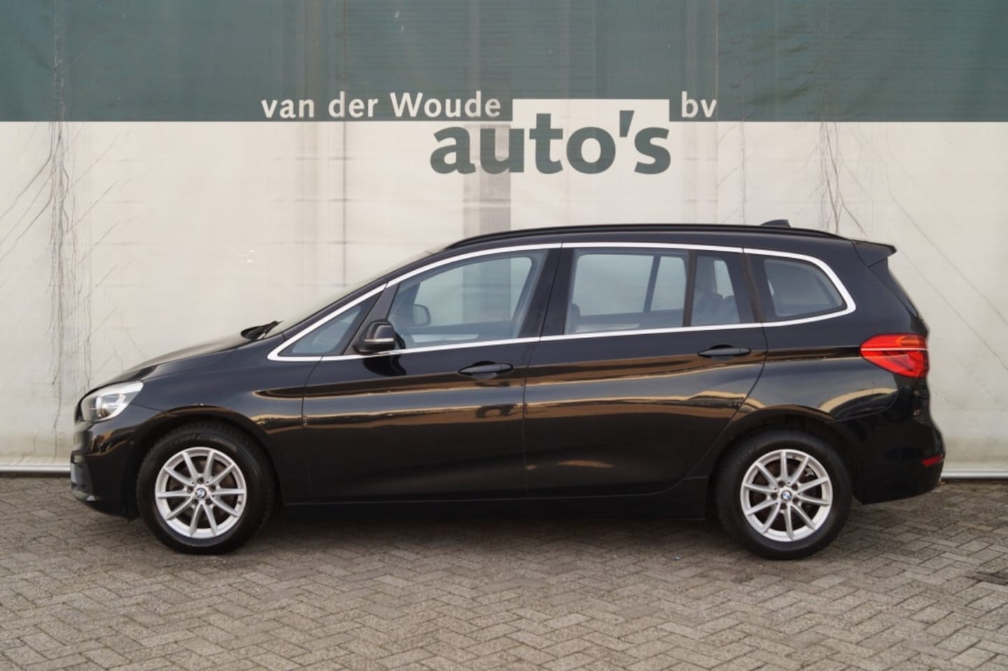 BMW 2-serie Gran Tourer - 216d Executive -LEER-NAVI-ECC-PDC-5persoons - AutoWereld.nl