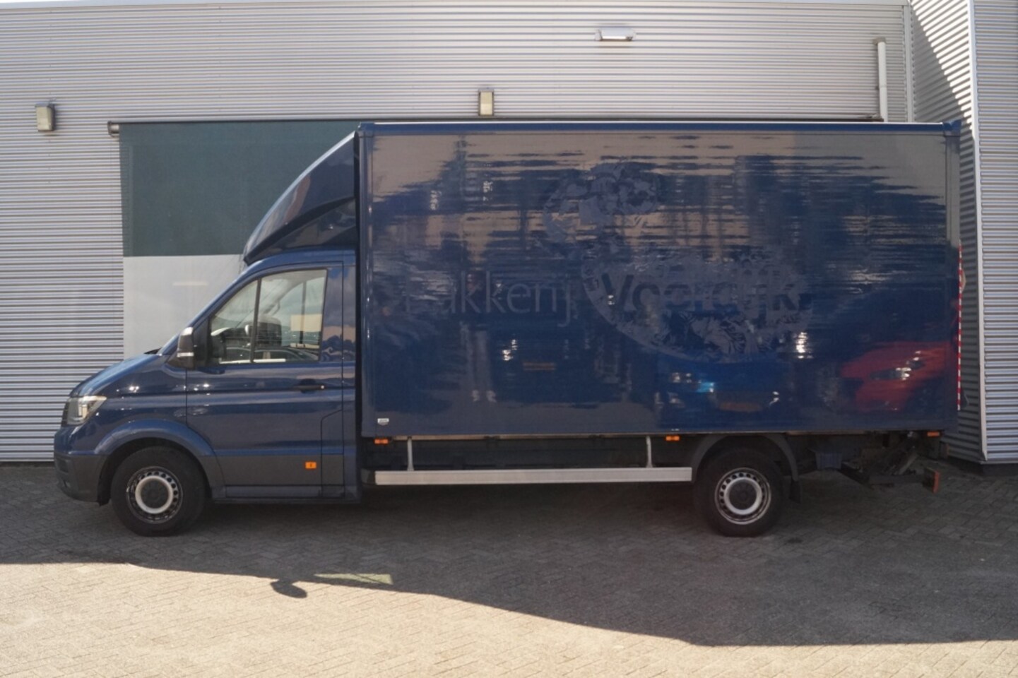 Volkswagen Crafter - 2.0 TDI 177pk Bakwagen + laadklep -AIRCO-NAVI- - AutoWereld.nl