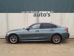 BMW 3-serie - 316d Automaat Sportline Edition -LEER-LED-ECC