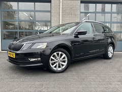 Skoda Octavia Combi - 1.6 TDI Greentech Style Business | DSG | TREKHAAK |