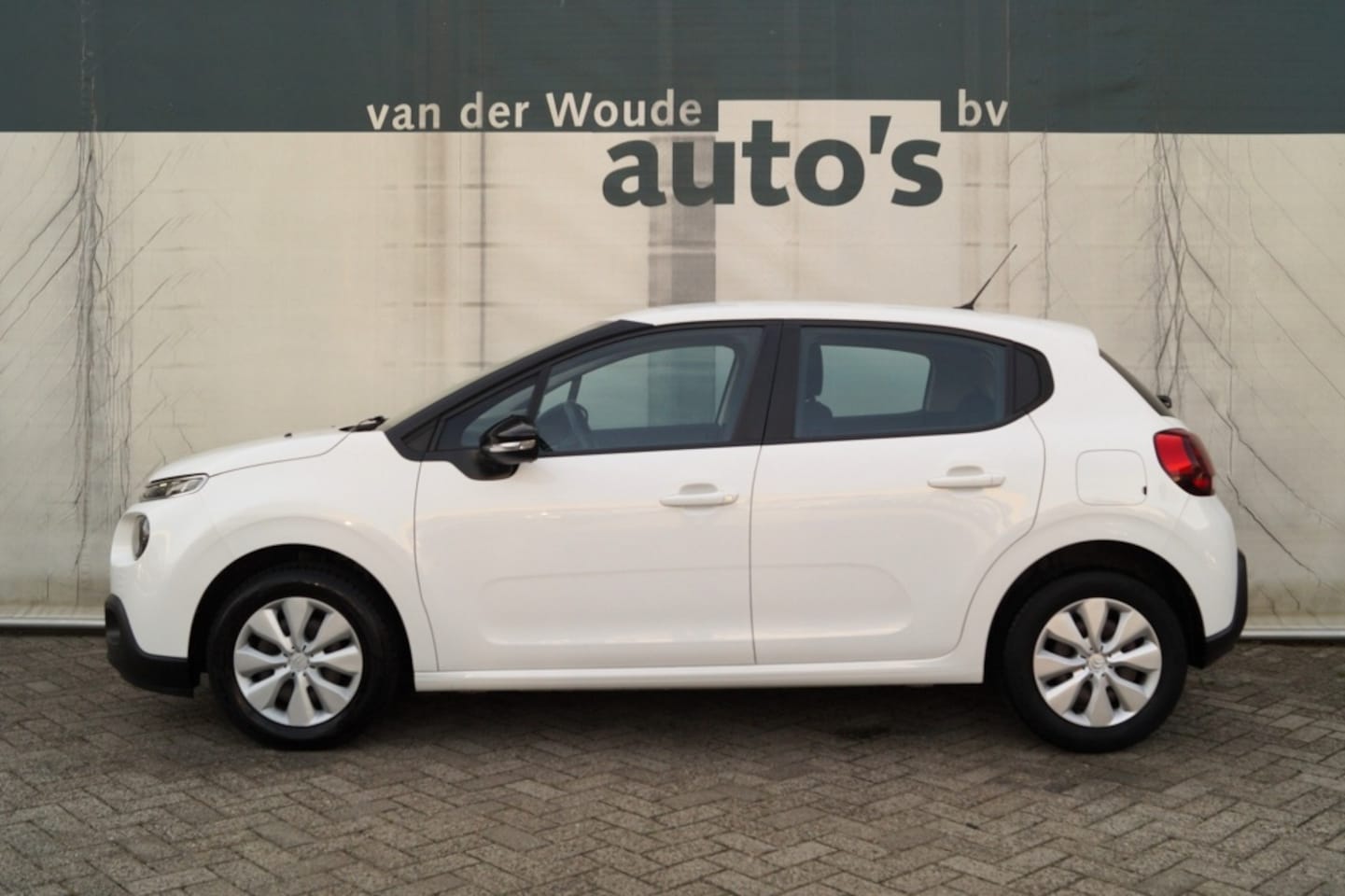 Citroën C3 - 1.2 PureTech Feel -NAVI-ECC-PDC-CRUISE- - AutoWereld.nl