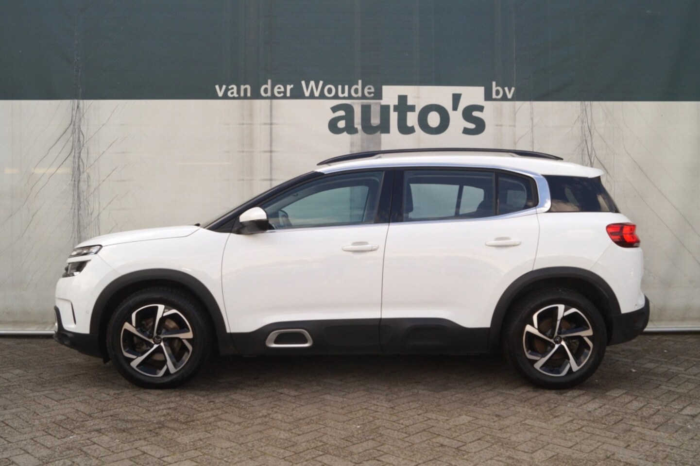 Citroën C5 Aircross - 1.2 PureTech 130pk Business -NAVI-ECC-PDC- - AutoWereld.nl