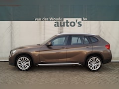 BMW X1 - sDrive18i 150pk Executive -PANO-LEER-NAVI-ECC-PDC