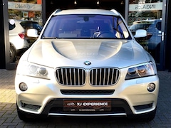 BMW X3 - XDrive28i High Executive NAVI AIRCO 260 PK