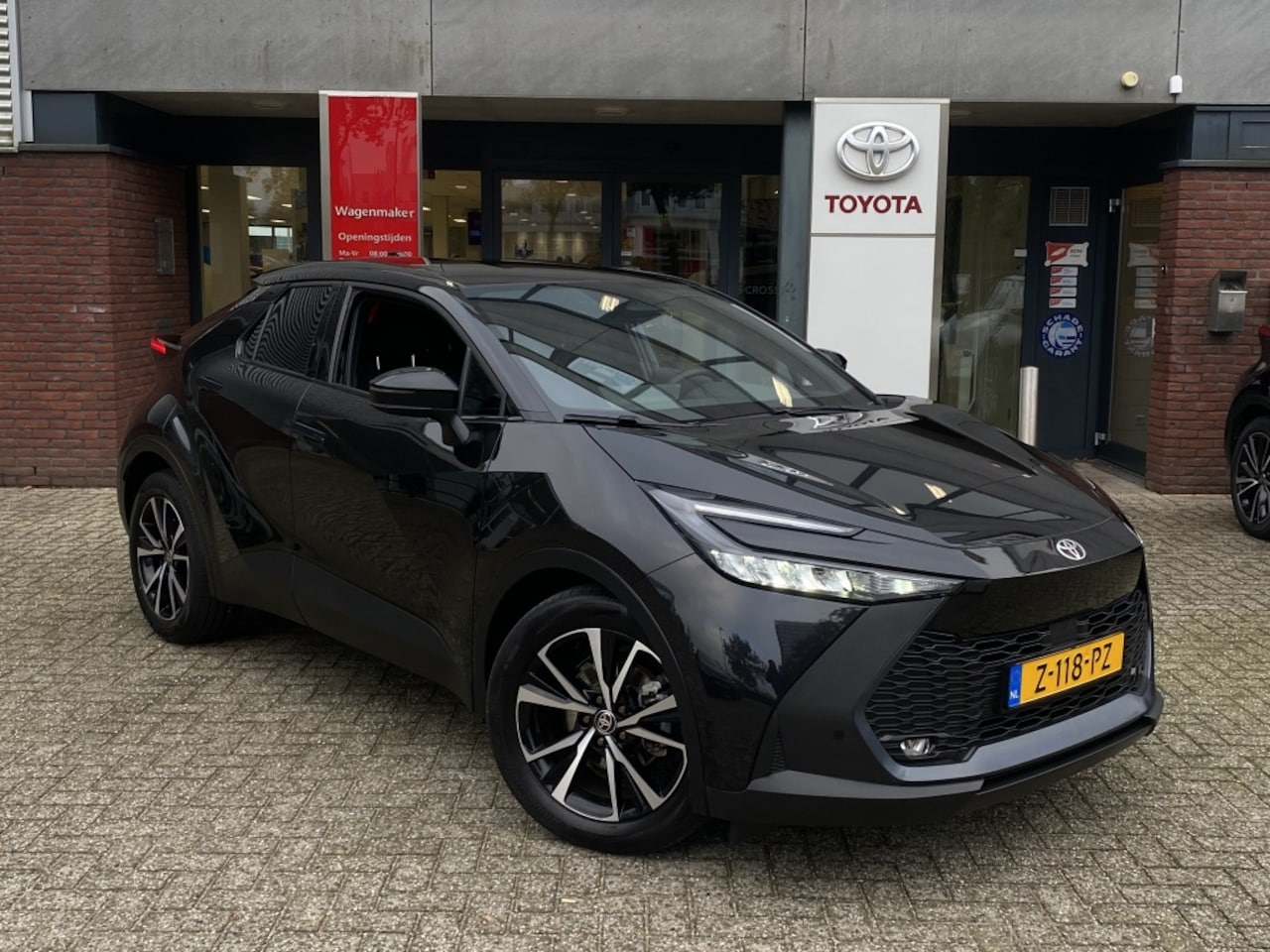 Toyota C-HR - 1.8 Hybrid 140 Dyn - AutoWereld.nl