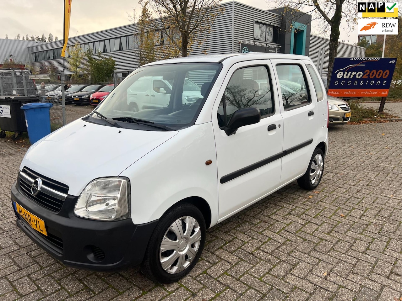 Opel Agila - 1.2-16V Essentia - KEURIGE STAAT - ZONDAG OPEN ! - AutoWereld.nl