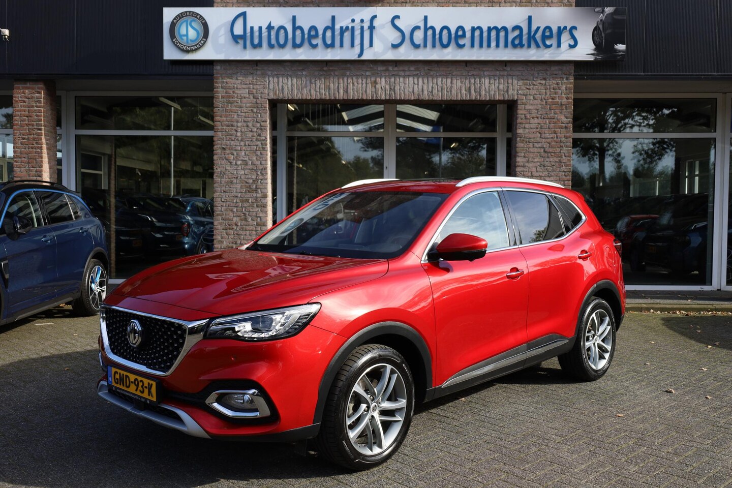 MG EHS - 1.5 TGDI Luxury PANO 360CAMERA LEER DAB CARPLAY NAVI STOELVERWARMING SFEERVERLICHTING 18"L - AutoWereld.nl