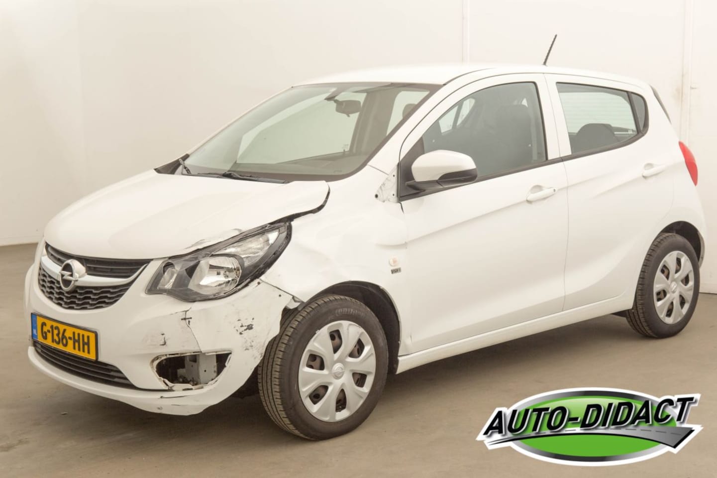 Opel Karl - 1.0 EcoFlex Airco 120 jaar edition - AutoWereld.nl