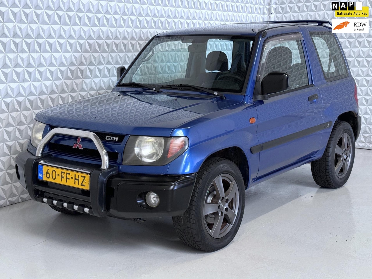 Mitsubishi Pajero Pinin - 1.8 GDI Venice AIRCO 4x4 Trekhaak - AutoWereld.nl