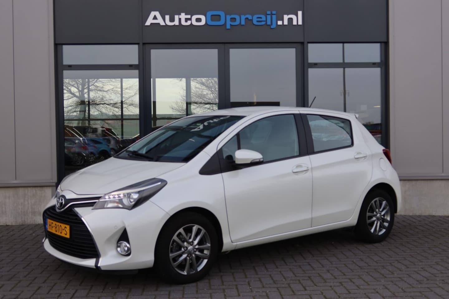 Toyota Yaris - 1.3 VVT-i Aspiration 5drs. Airco, Camera, 1e eigenaar, Cruise, - AutoWereld.nl