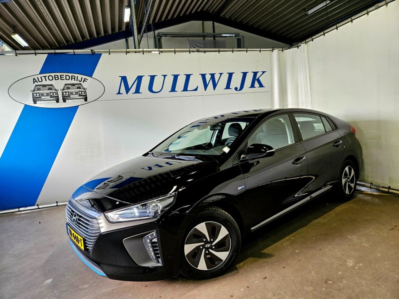 Hyundai IONIQ - 1.6 GDi i-Motion / Camera / Adaptive Cruise / NL Auto - AutoWereld.nl