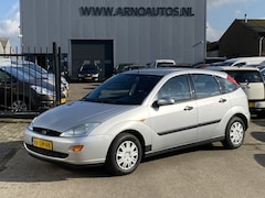 Ford Focus - 1.6-16V 101 PK Trend 5-DEURS, AIRCO, APK TOT 09-10-2025, ELEK-RAMEN, STUURBEKRACHTIGING, A