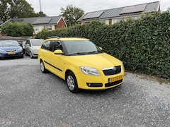 Skoda Fabia Combi - 1.4-16V Ambiente | Airco | Cruise Control | Elekt. Ramen | Goed onderhouden | APK tot 11-0