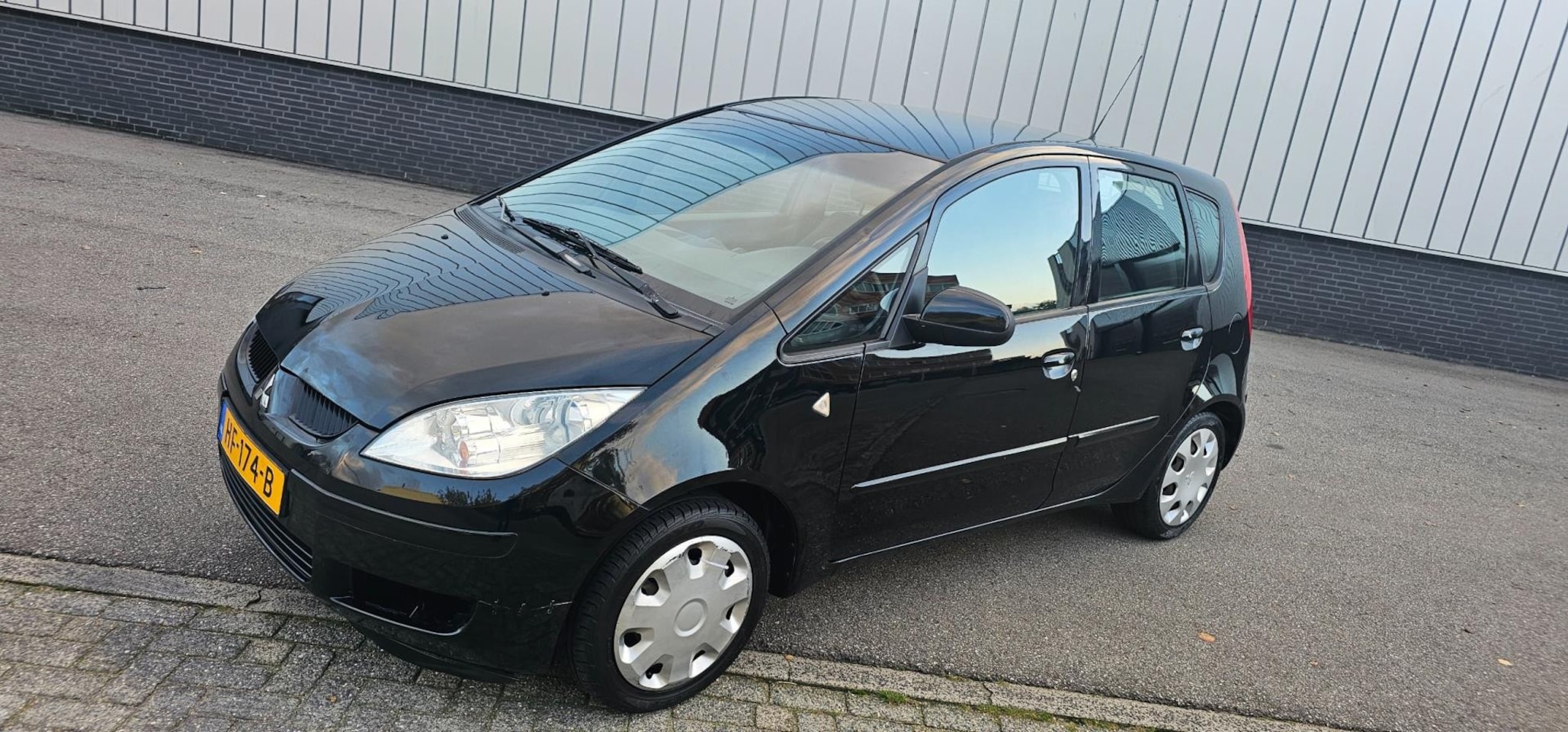 Mitsubishi Colt - 1.3 Inform Cool Pack automaat - AutoWereld.nl