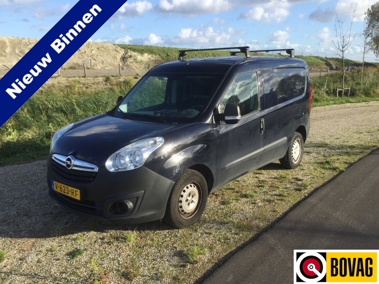 Opel Combo - 1.3 CDTi L1H1 Edition Bj2018 airco apk juli 2025 - AutoWereld.nl