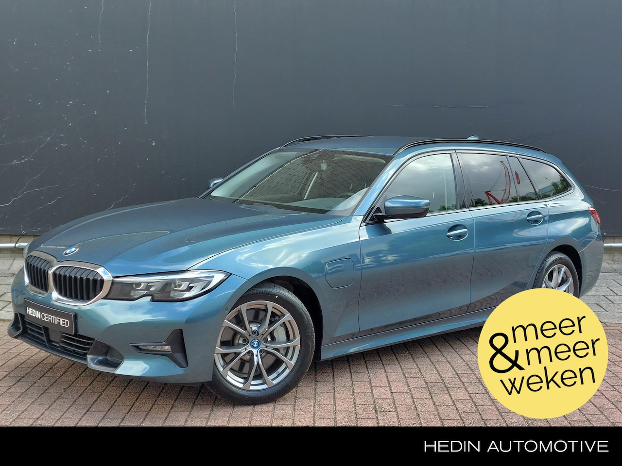 BMW 3-serie Touring - 330e xDrive High Executive | PHEV | Trekhaak | Adaptief Cruise Control | Stoel + Stuurverw - AutoWereld.nl