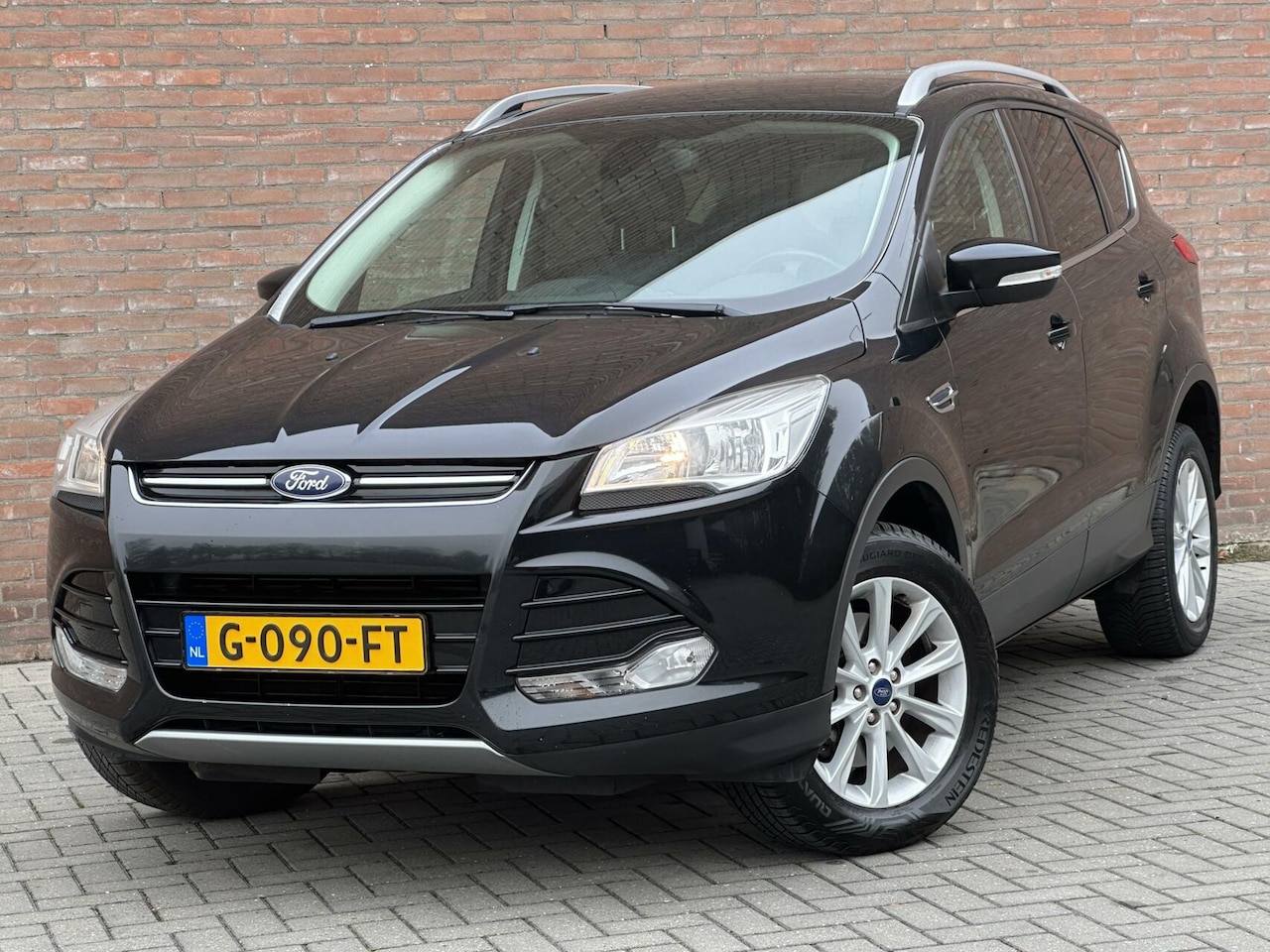 Ford Kuga - 1.5 Titanium 4WD Leder - Automaat - Navi - Camera - Cruise - AutoWereld.nl