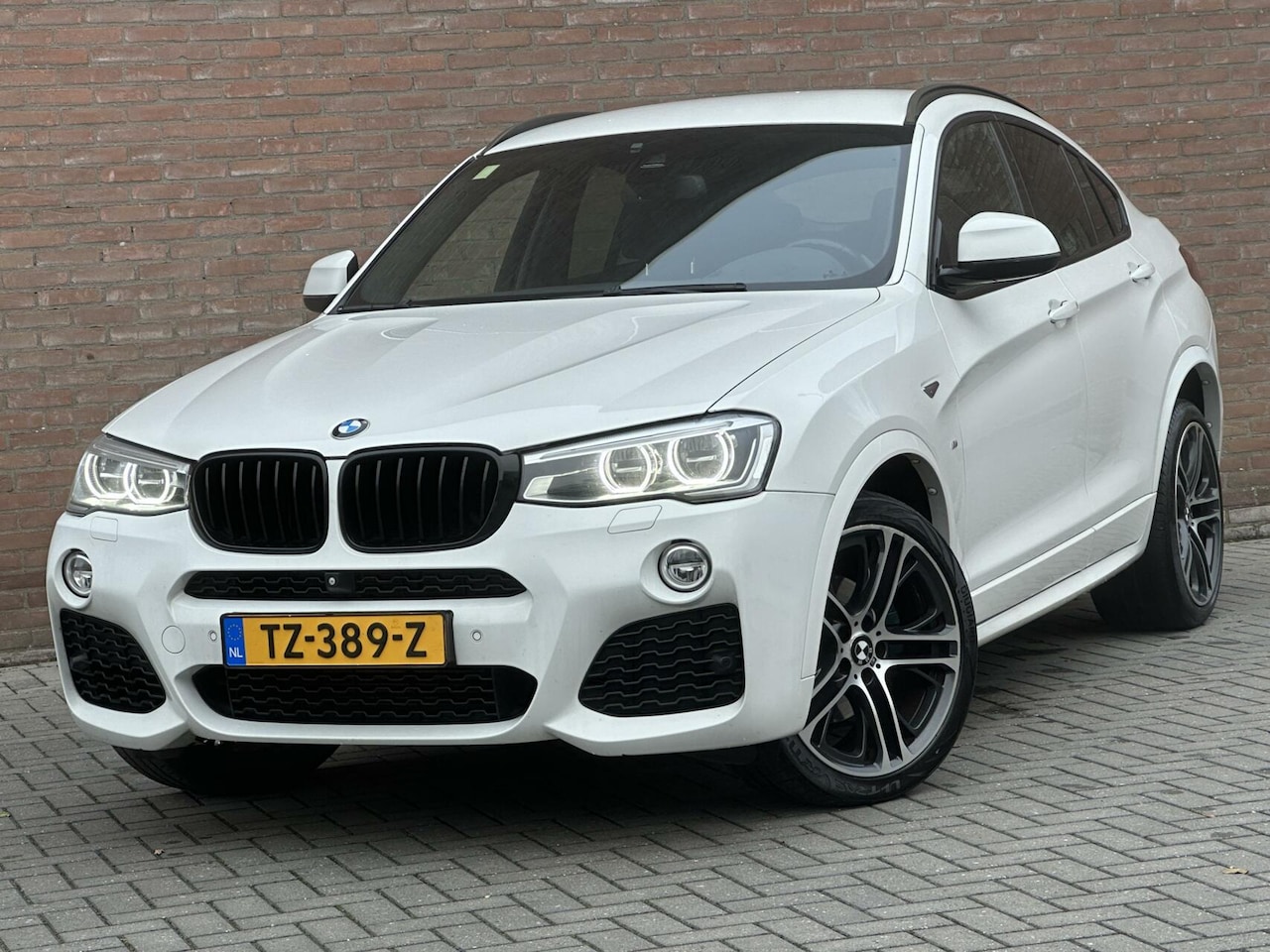 BMW X4 - xDrive35d High Executive M-Pakket - Led - Hud - Harman/Kardon - 360° Camera - AutoWereld.nl