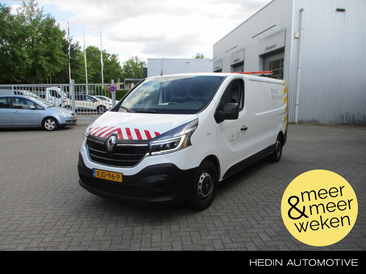 Renault Trafic - 2.0 dCi 120 T29 L2H1 Comfort / Demo - AutoWereld.nl