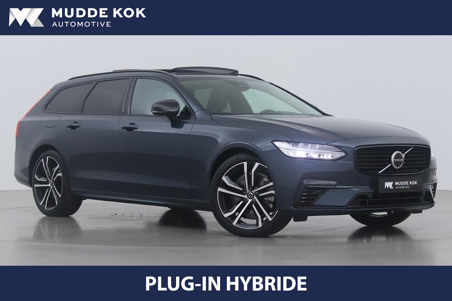 Volvo V90 - T6 Recharge Ultimate Dark | Long Range | Luchtvering | 360° Camera | Head-Up | Panoramadak - AutoWereld.nl