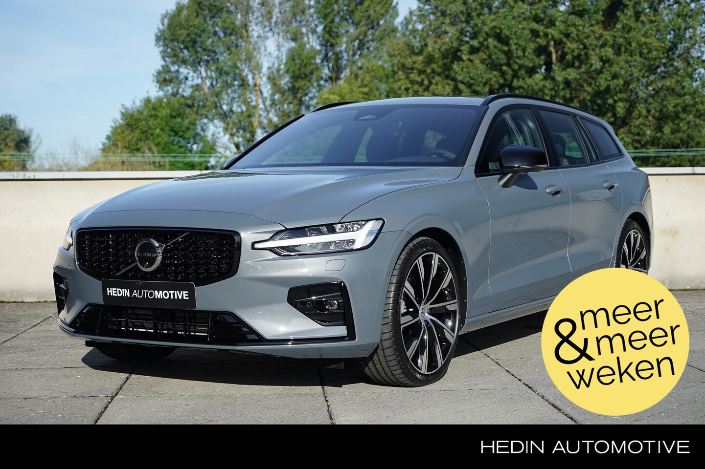 Volvo V60 - 2.0 B4 Ultimate Dark | 20" Velgen | Harman Kardon | Keyless Entry  |Pilot Assist | Panoram - AutoWereld.nl