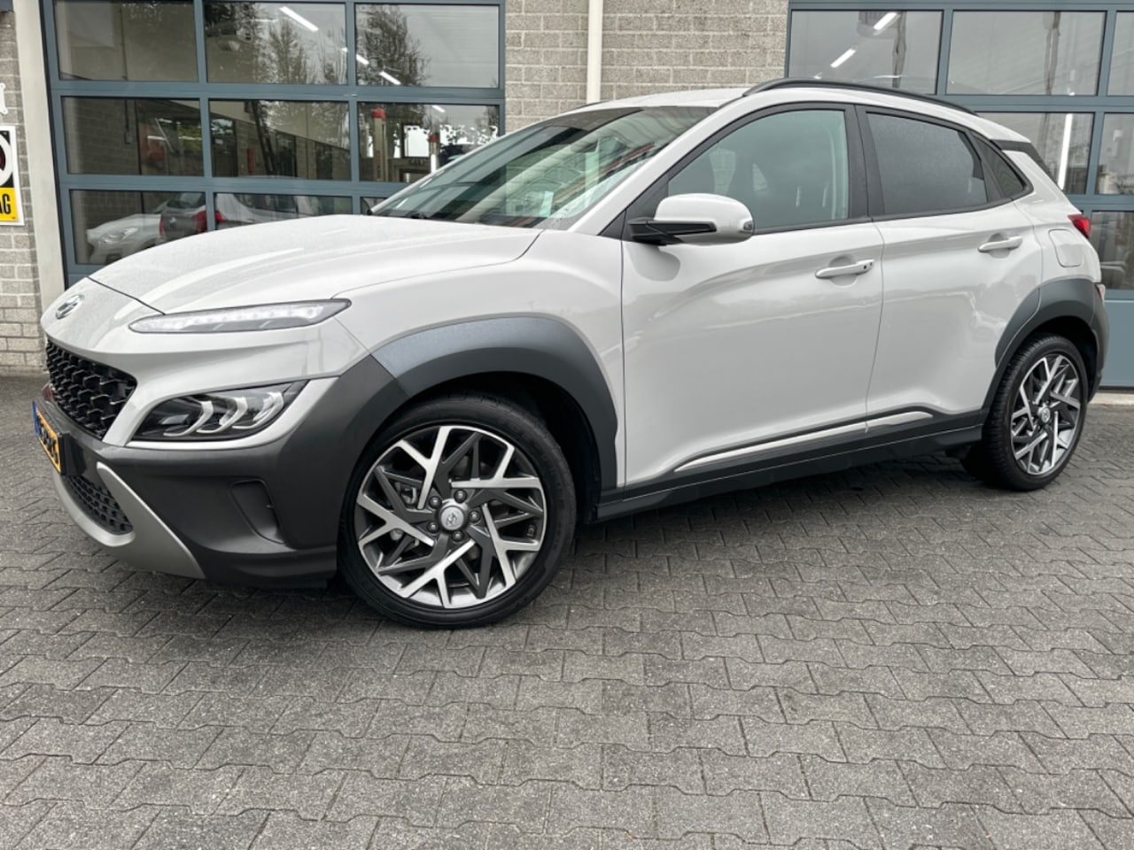 Hyundai Kona - 1.6 GDI HEV Fashion Design Sky 1.6 GDI HEV Fashion Design Sky - AutoWereld.nl