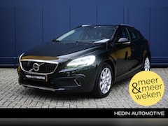 Volvo V40 Cross Country - 1.5 T3 Kinetic | Trekhaak | Adaptieve cruise control | Parkeercamera | Dode hoek detectie