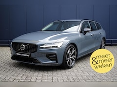 Volvo V60 - 2.0 B4 Plus Dark | ACTIE PRIJS | Trekhaak | Lederen bekleding | Park Assist | Stoel- stuur