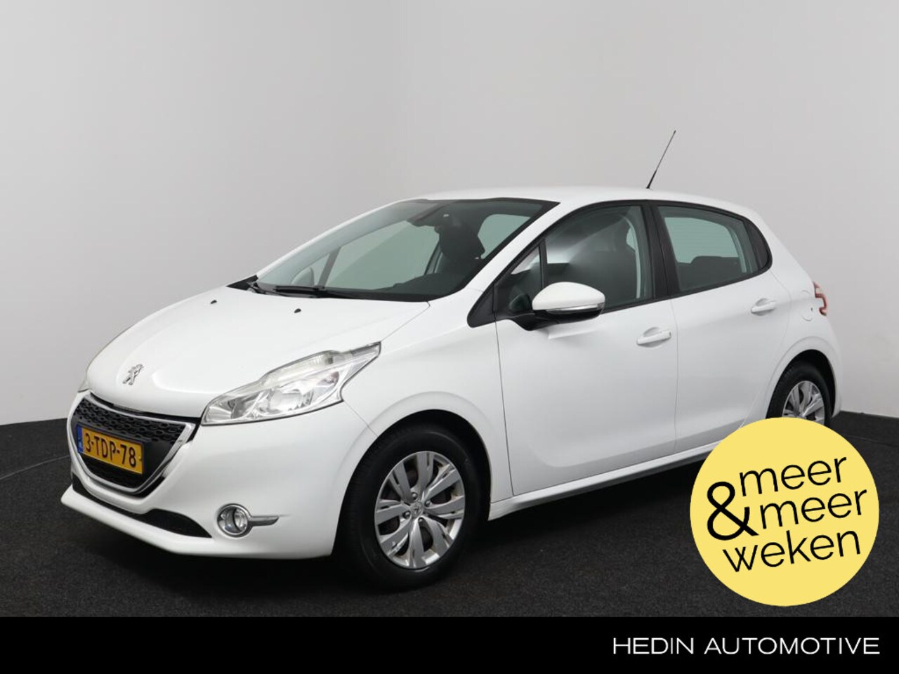 Peugeot 208 - 1.2 82 pk Envy | Navigatie | Cruise Control | Climate Control | Parkeer Sensoren Achter | - AutoWereld.nl