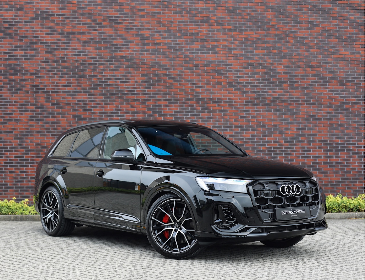 Audi Q7 - 60TFSIe quattro *22"*Pano*Trekhaak*B&O*Direct leverbaar* - AutoWereld.nl