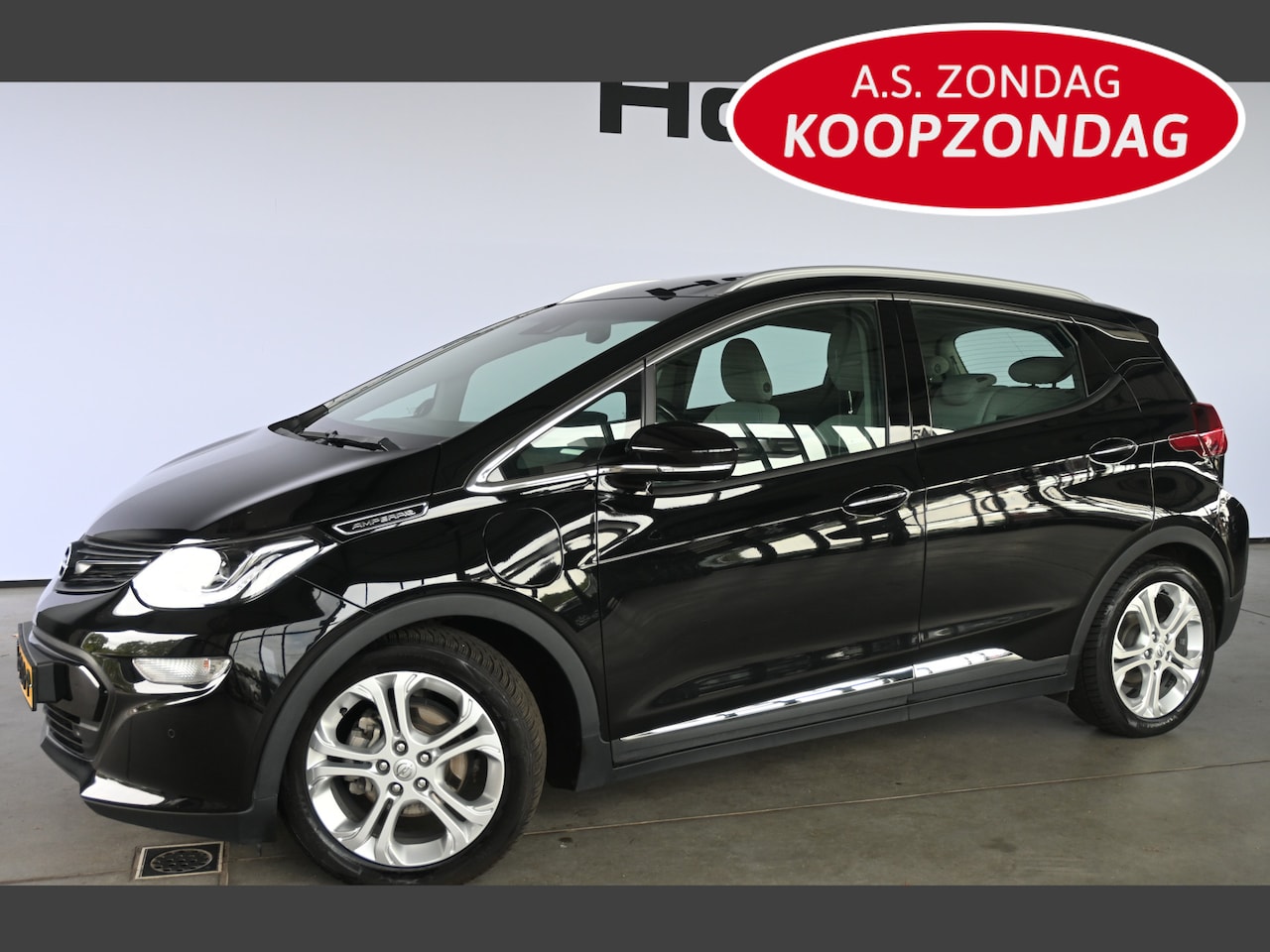 Opel Ampera-e - Business executive 60 kWh BTW Ecc Stuurverwarming LED incl. 2000,- subsidie. - AutoWereld.nl