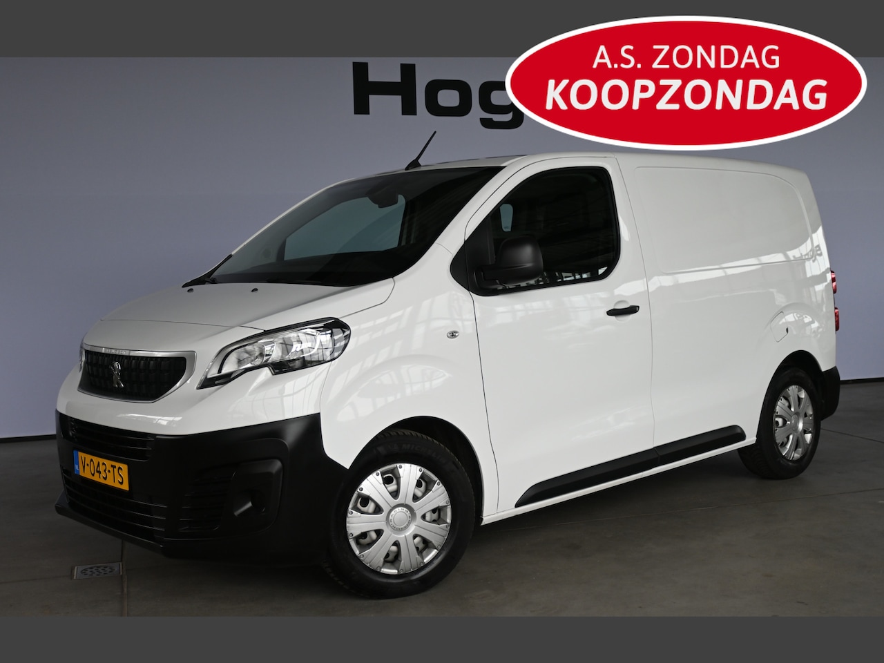 Peugeot Expert - 227C 2.0 BlueHDI 180 Premium BTW Automaat Airco Dealer Onderhouden! Inruil Mogelijk! - AutoWereld.nl