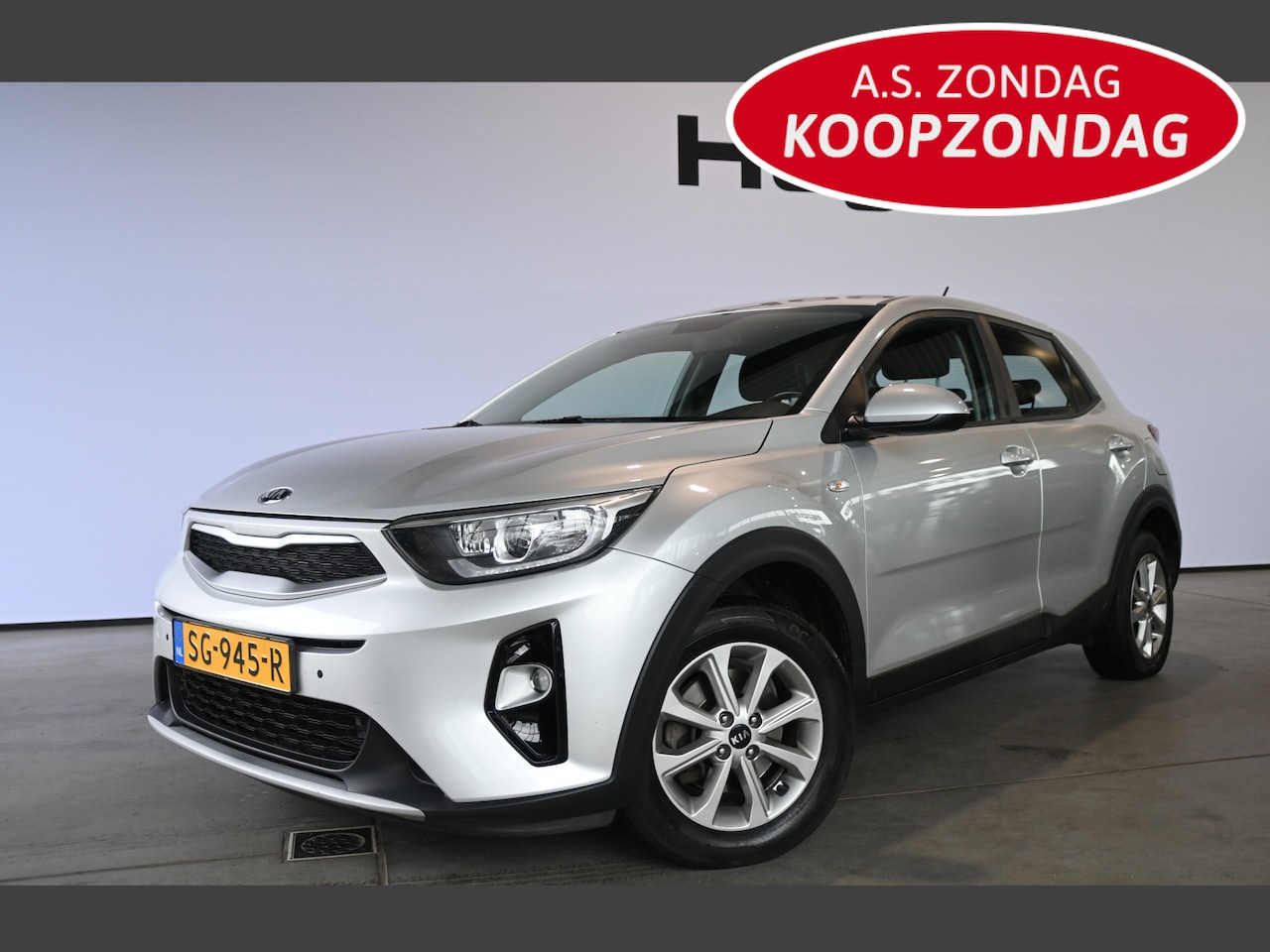 Kia Stonic - 1.2 MPi ComfortPlusLine Navigator BTW Airco Trekhaak LED 100% Onderhouden! Inruil Mogelijk - AutoWereld.nl