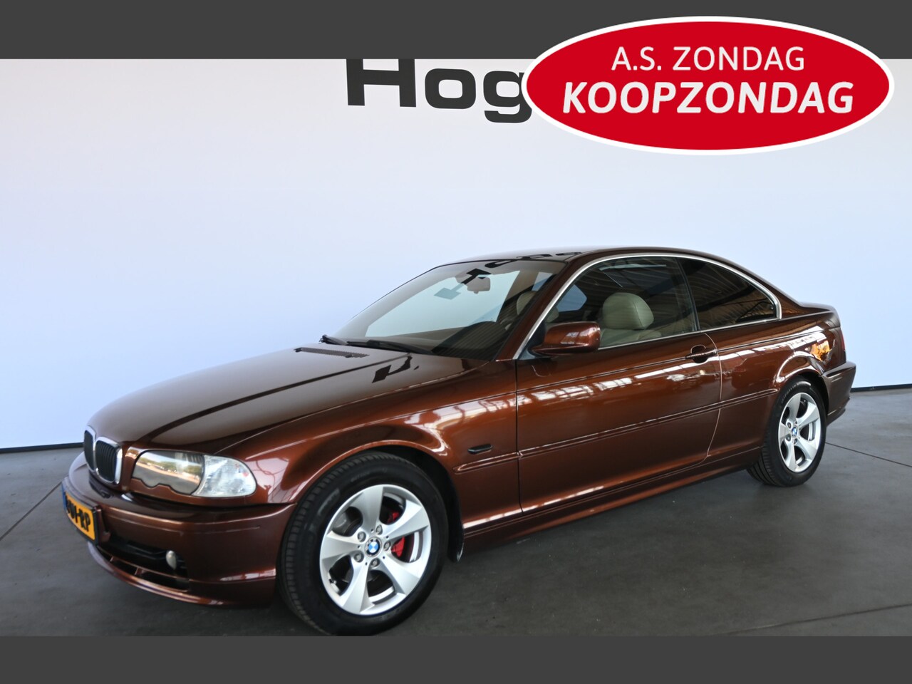 BMW 3-serie Coupé - 320Ci Executive Automaat Airco Cruise control PDC Lichtmetaal Leder Inruil Mogelijk! - AutoWereld.nl