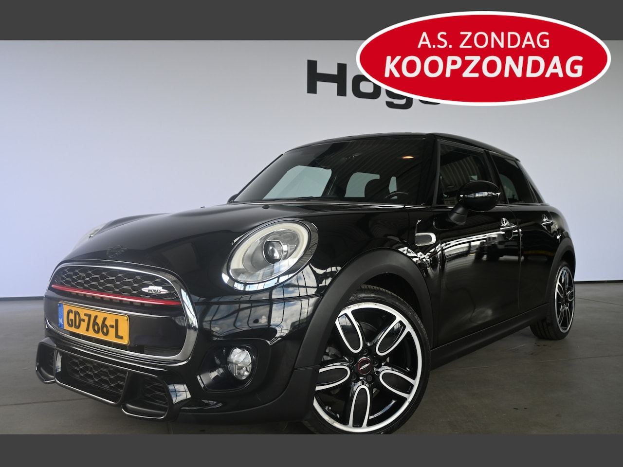 MINI Cooper - Mini 1.5 Business John Cooper Works Navigatie Panoramadak Head Up! Inruil Mogelijk! - AutoWereld.nl