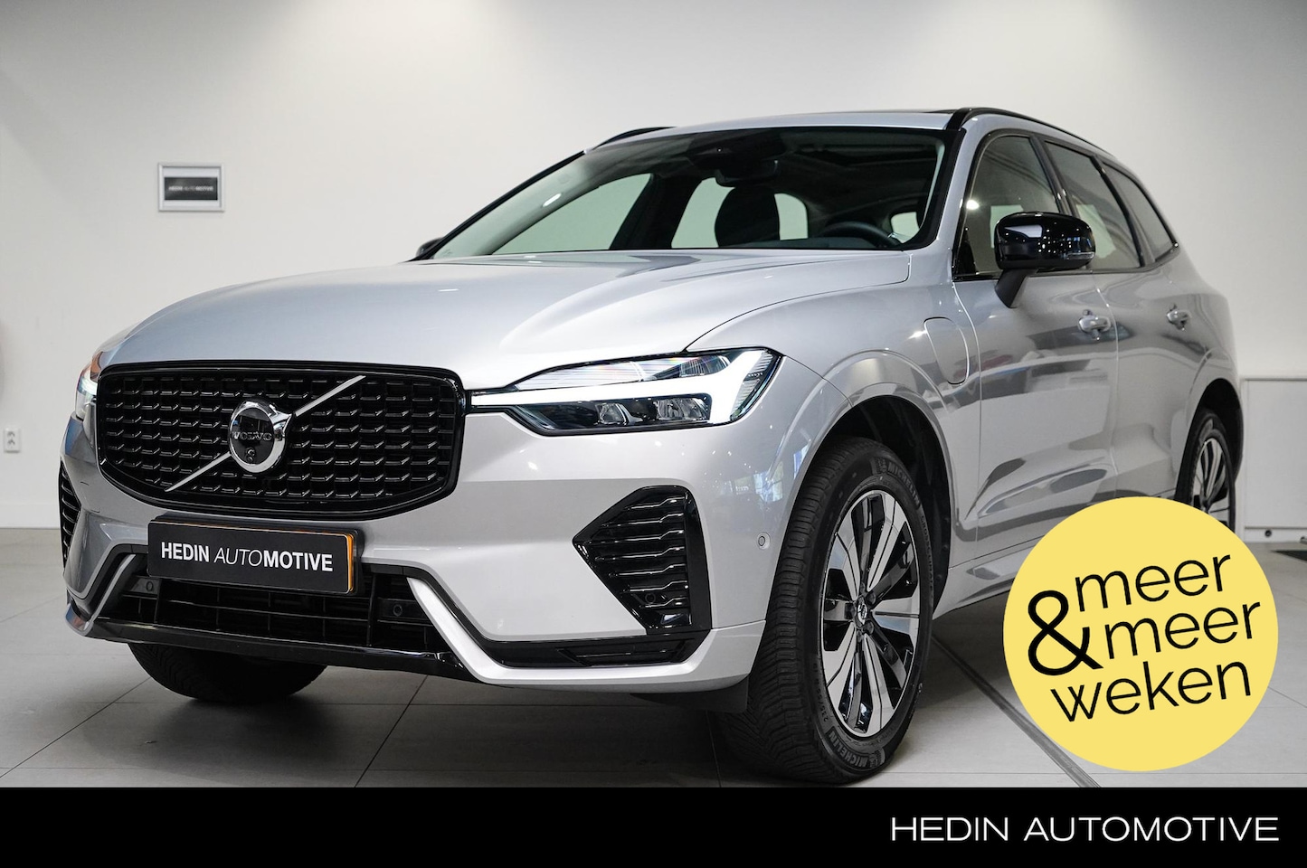 Volvo XC60 - Plus Dark T6 Plug In Hybride AWD 350PK Long Range Accu | 360° Rondom Parkeer Camera | Pano - AutoWereld.nl