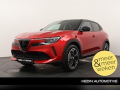 Alfa Romeo Junior - Elettrica Speciale 54 kWh Keyless | Navigatie | Stoelverwarming | Camera