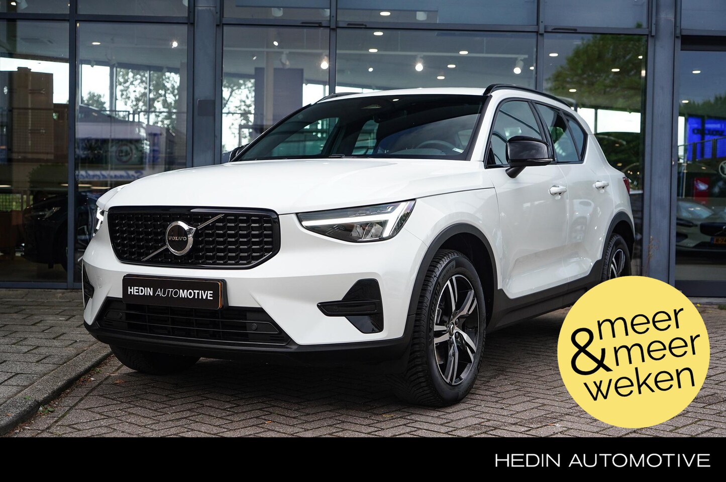 Volvo XC40 - 2.0 B4 Plus Dark 2.000 kg trekgewicht! | Trekhaak | Automaat | Stoel & Stuurverwarming | A - AutoWereld.nl