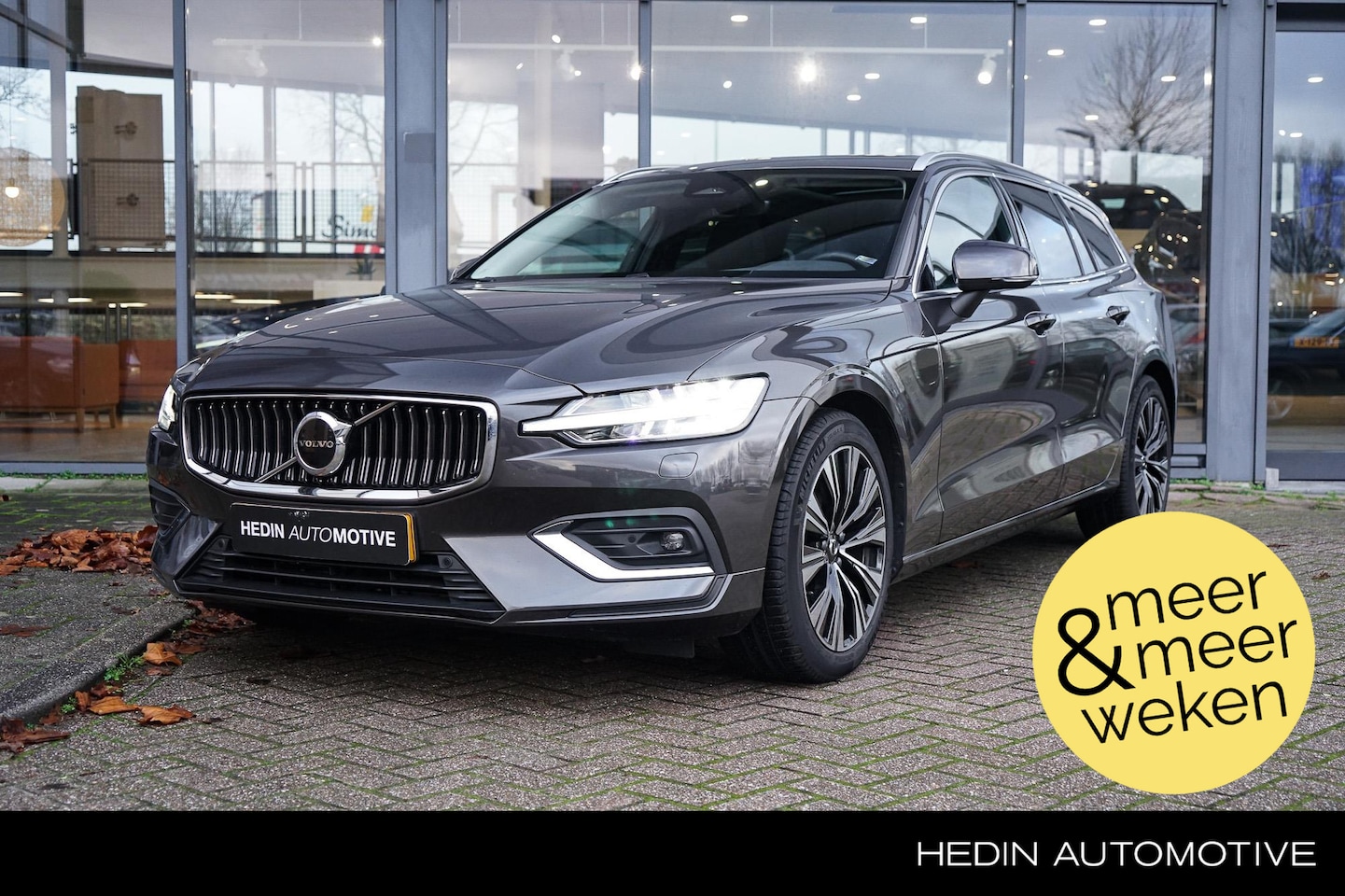 Volvo V60 - 2.0 B4 Plus Bright Panoramadak- schuif/kantel | Stoel + Stuurverwarming | Adaptieve Cruise - AutoWereld.nl